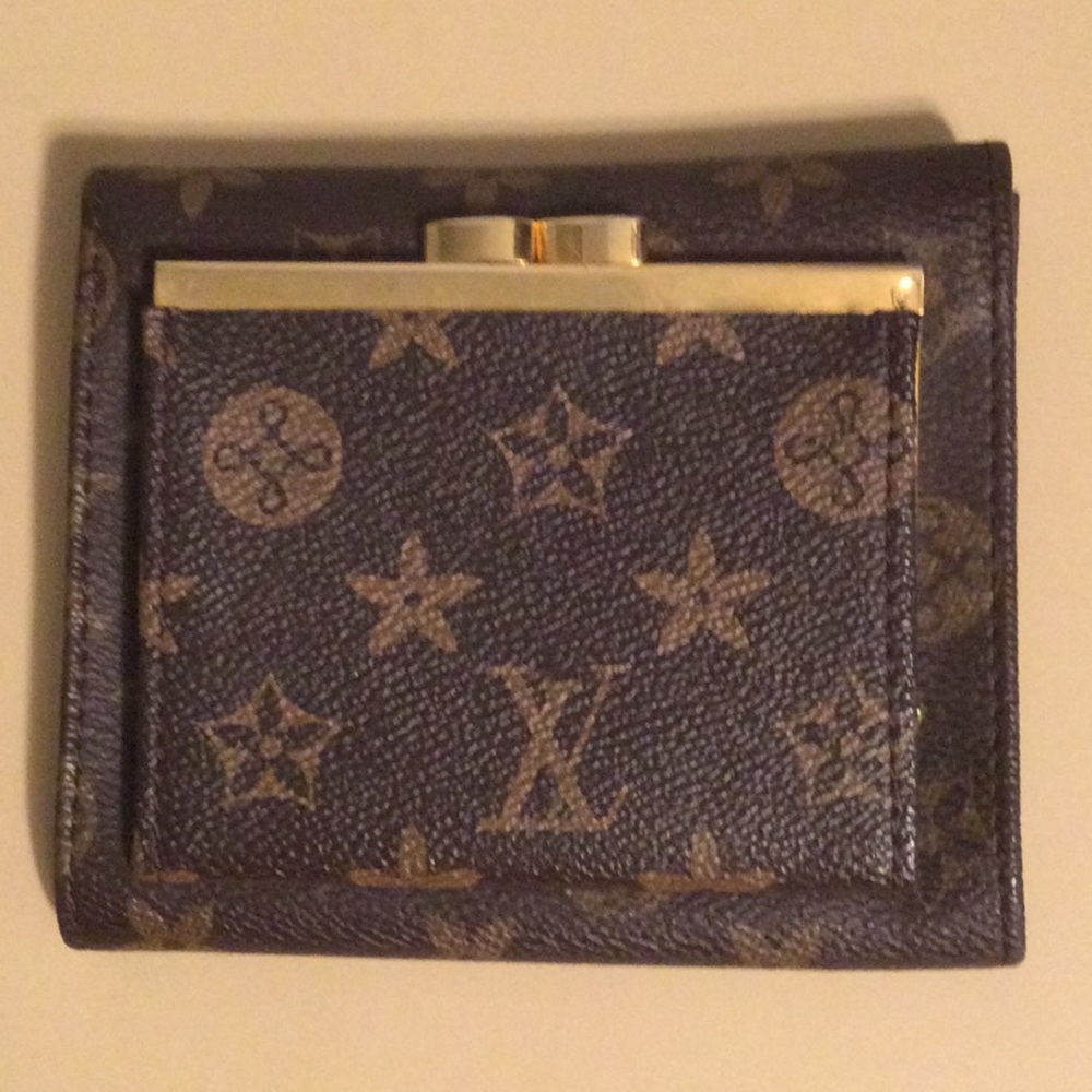 Wallet - Picture 2 of 2